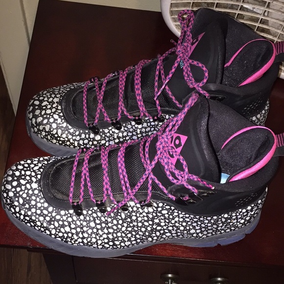 nike flightposite boots